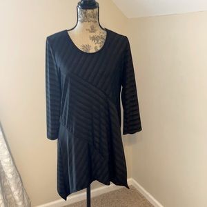 Black and gold tunic.